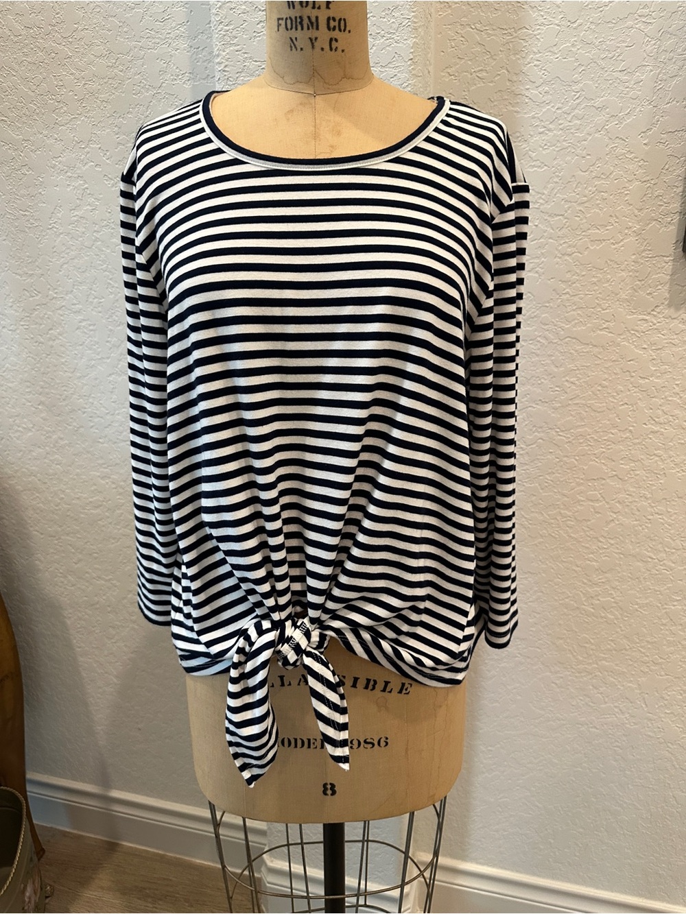 Striped Long-Sleeve Tie-Front T-Shirt in Navy & White